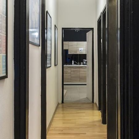 Mish Mash Hostel Varsó Kültér fotó