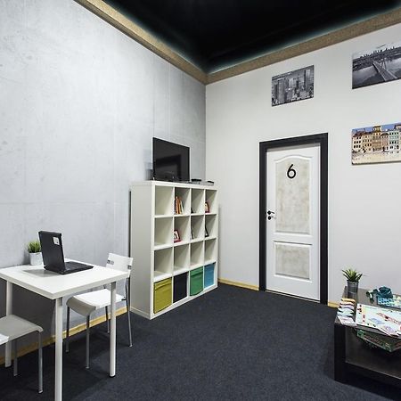 Mish Mash Hostel Varsó Kültér fotó